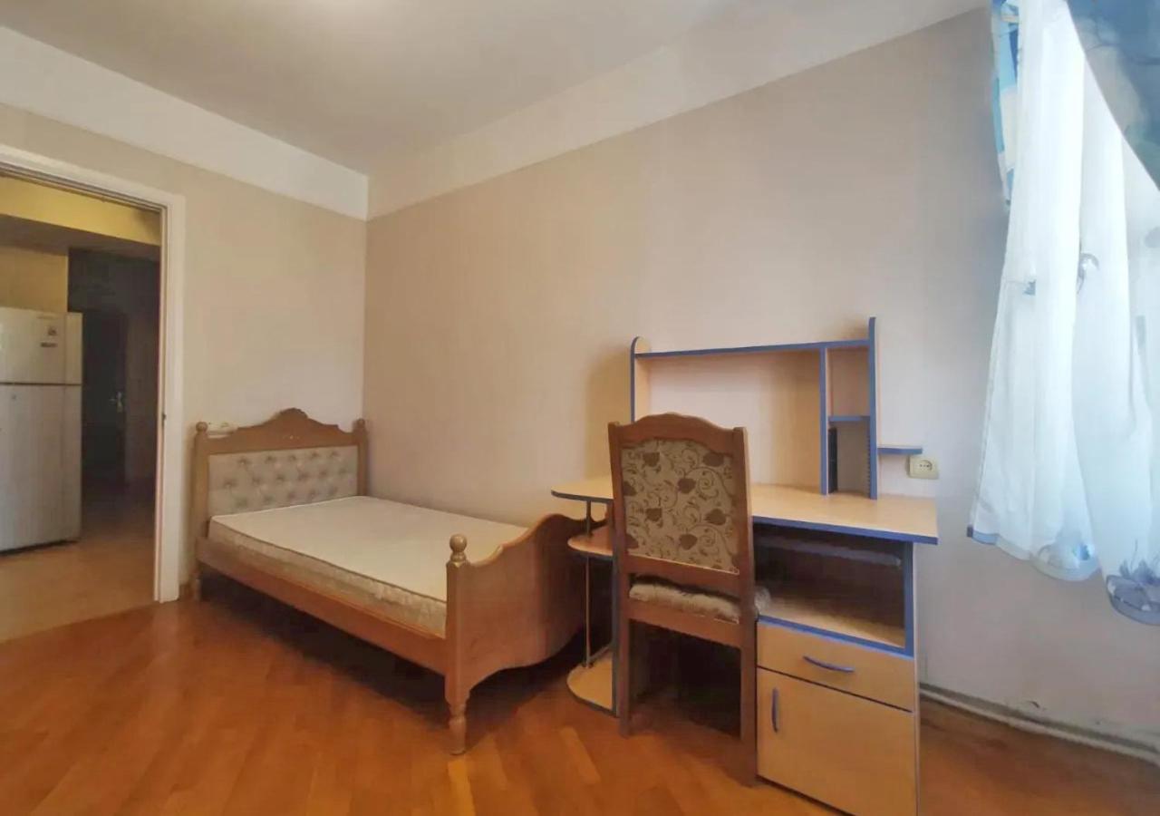 3 Room Apartment In Small Center Of Γιερεβάν Εξωτερικό φωτογραφία